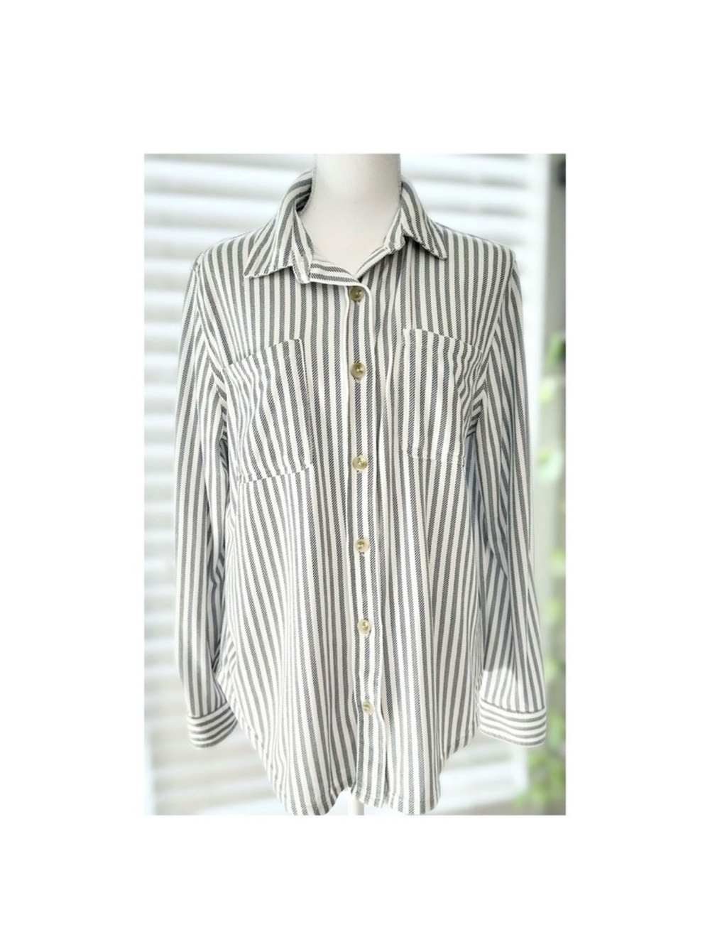 C&C California Vertical Stripe Button-Down Shirt in Gray and White